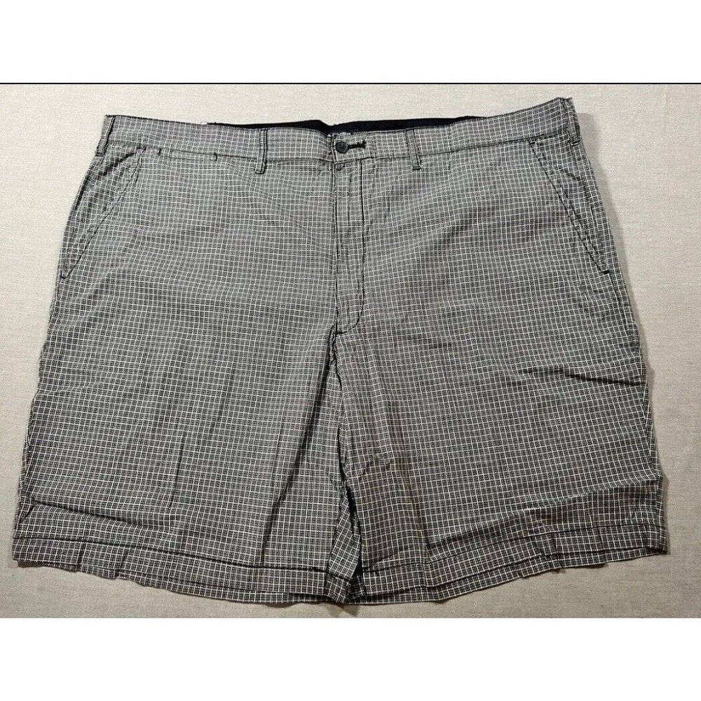 Nautica Shorts Mens 54 Black Chain Check Pocketed Belted Zip Button NWOT.
